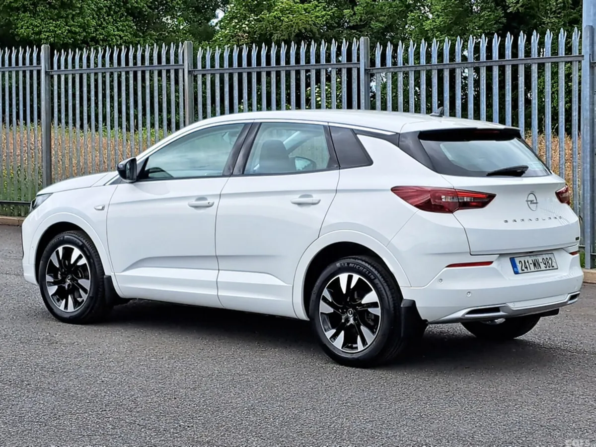 Opel Grandland SUV, Diesel, 2024, White