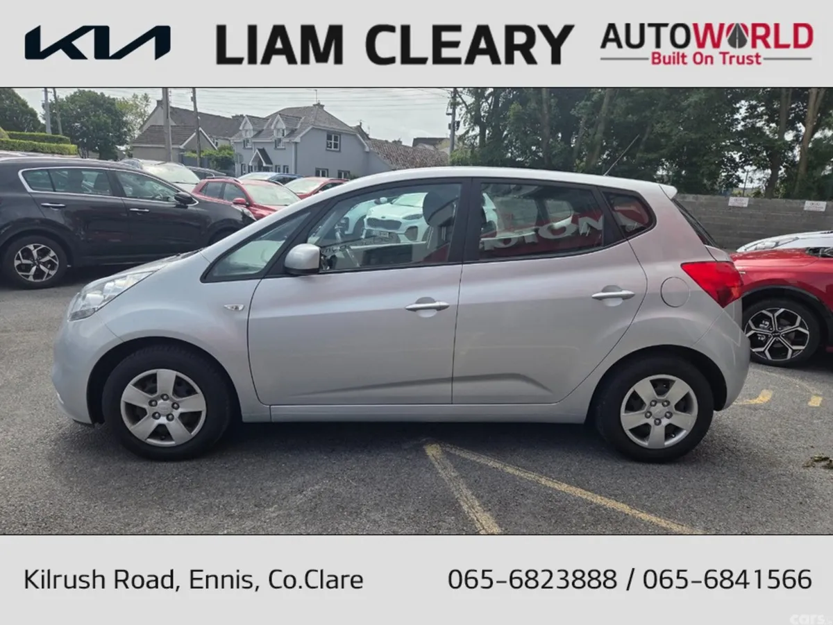 Kia Venga MPV, Petrol, 2016, Silver