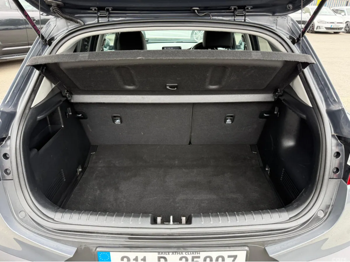 Kia Stonic Estate, Petrol Hybrid, 2021, Grey