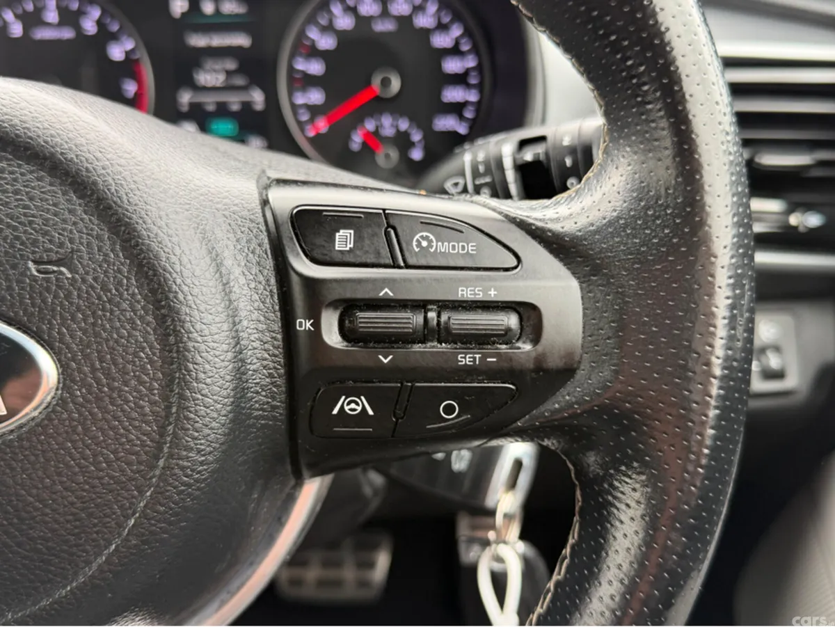 Kia Stonic Estate, Petrol Hybrid, 2021, Grey