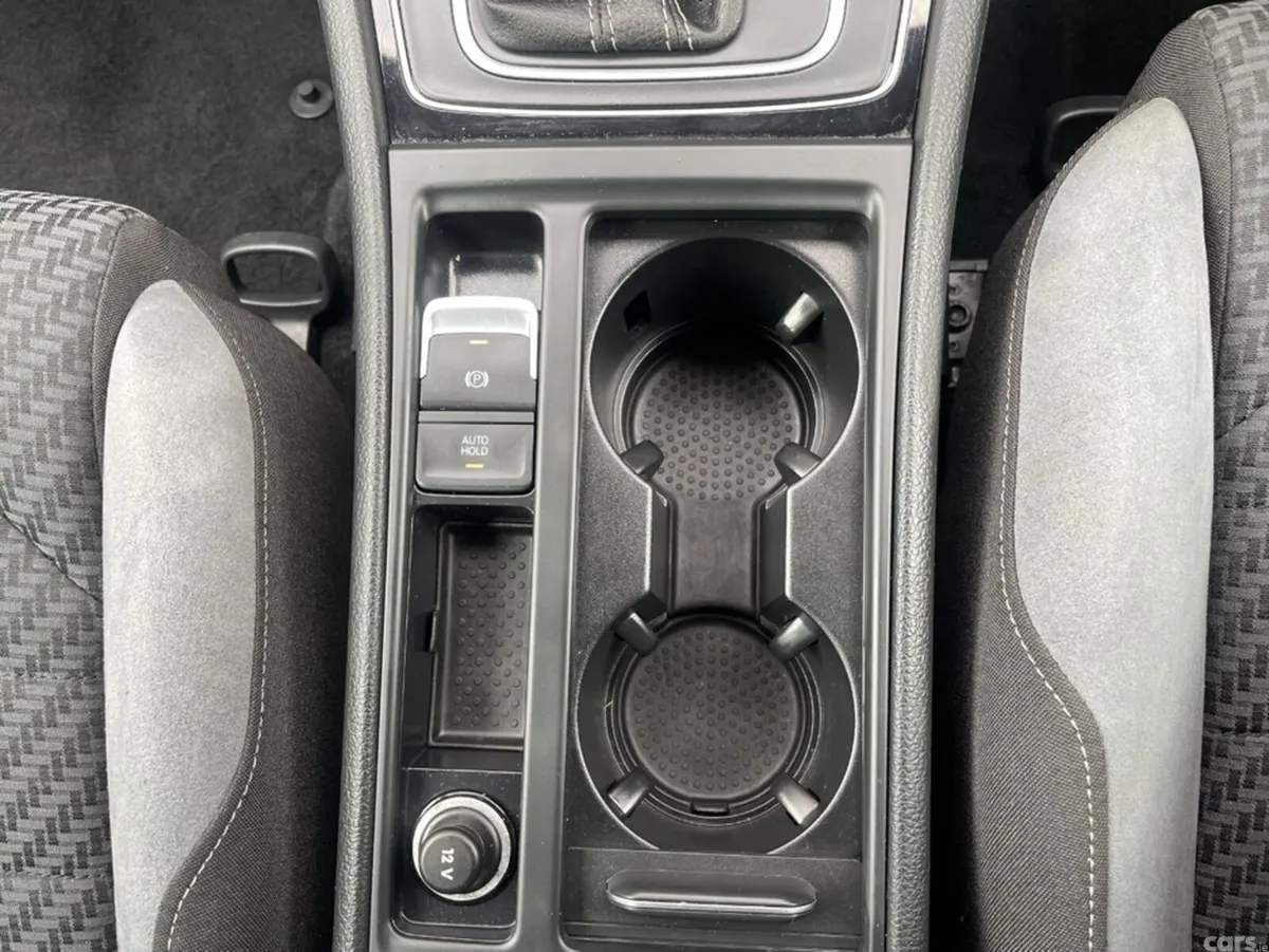 Volkswagen Golf Hatchback, Diesel, 2020, White