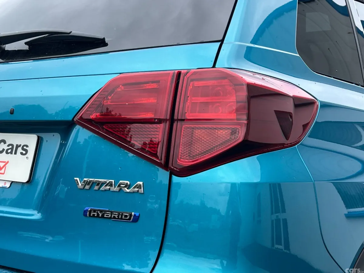 Suzuki Vitara SUV, Petrol Hybrid, 2024, Blue