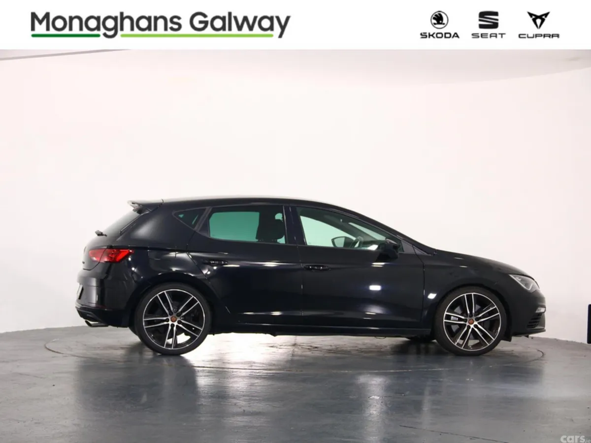 SEAT Leon Hatchback, Petrol, 2020, Black