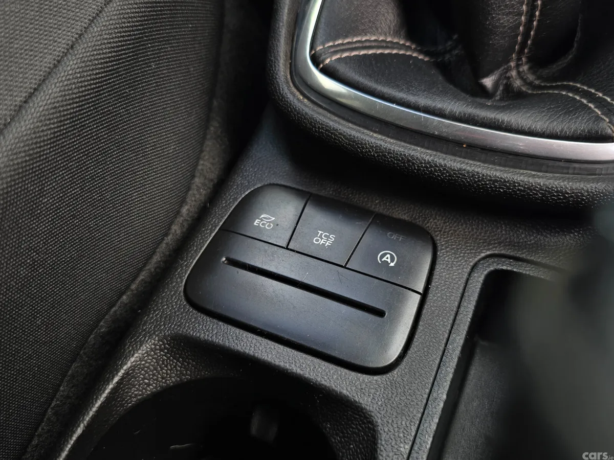 Ford Fiesta Hatchback, Petrol, 2018, Black
