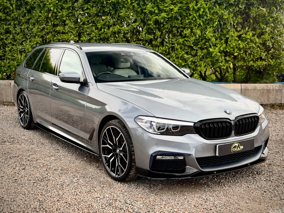 BMW 5-Series Estate, Diesel, 2017, Blue