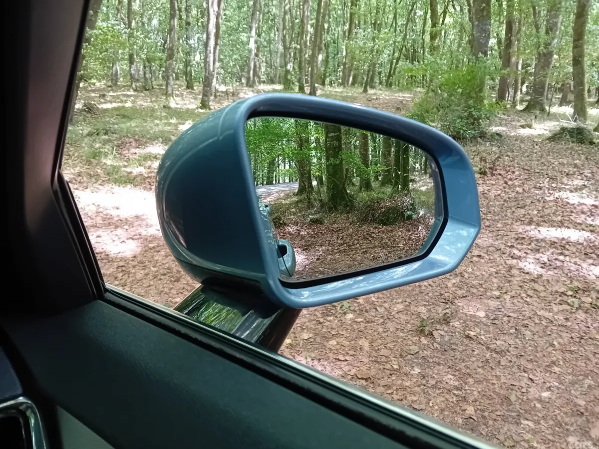 Volvo S90 Saloon, Diesel, 2018, Blue