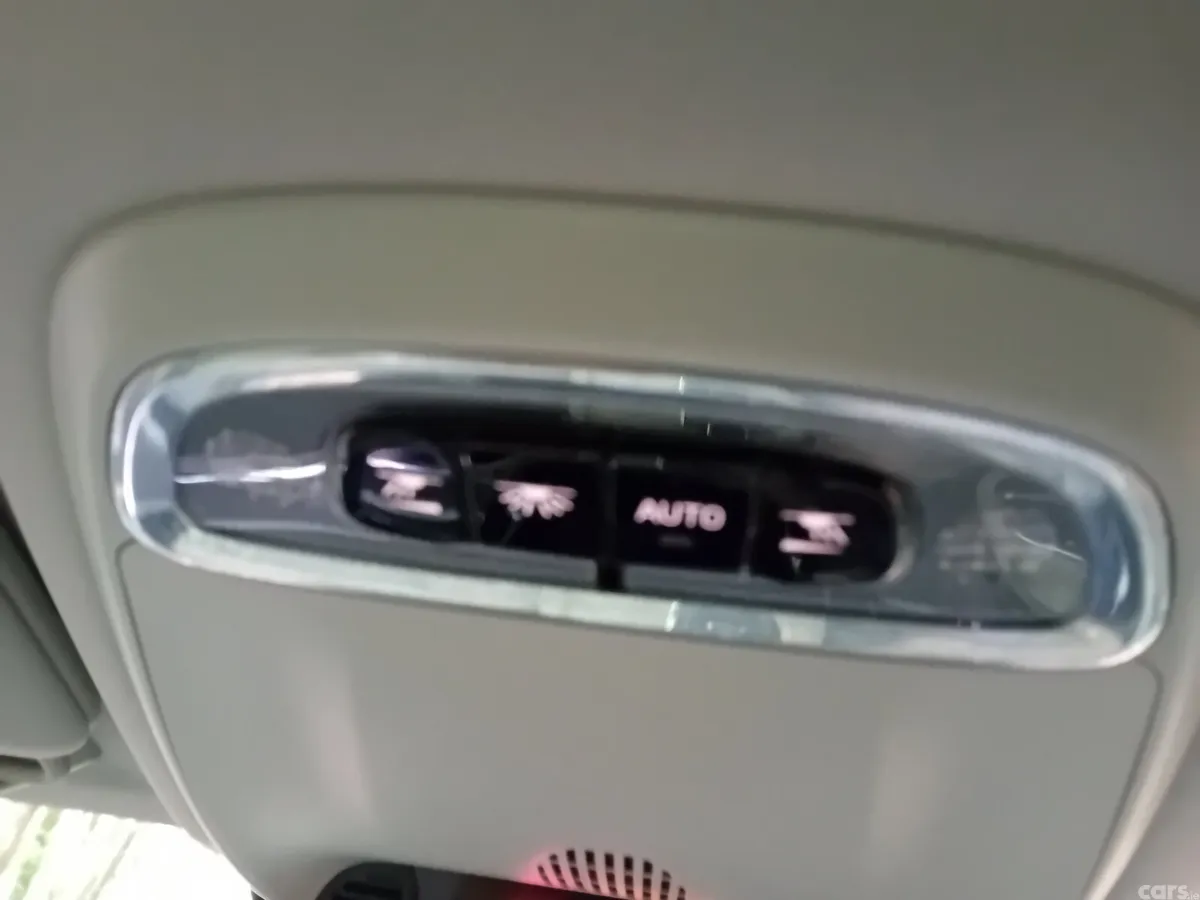 Volvo S90 Saloon, Diesel, 2018, Blue