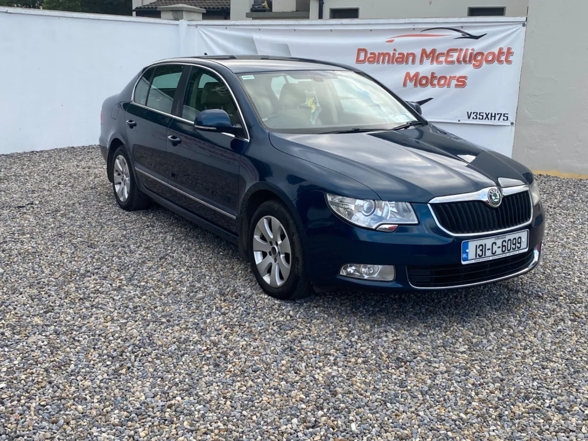 Skoda Superb Saloon, Diesel, 2013, Blue