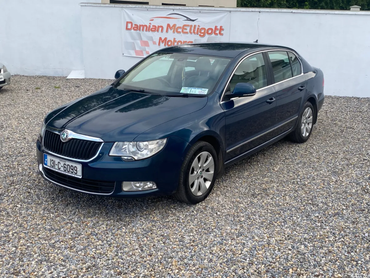 Skoda Superb Saloon, Diesel, 2013, Blue