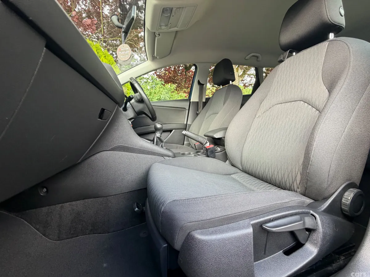 SEAT Leon Estate, Diesel, 2015, Blue