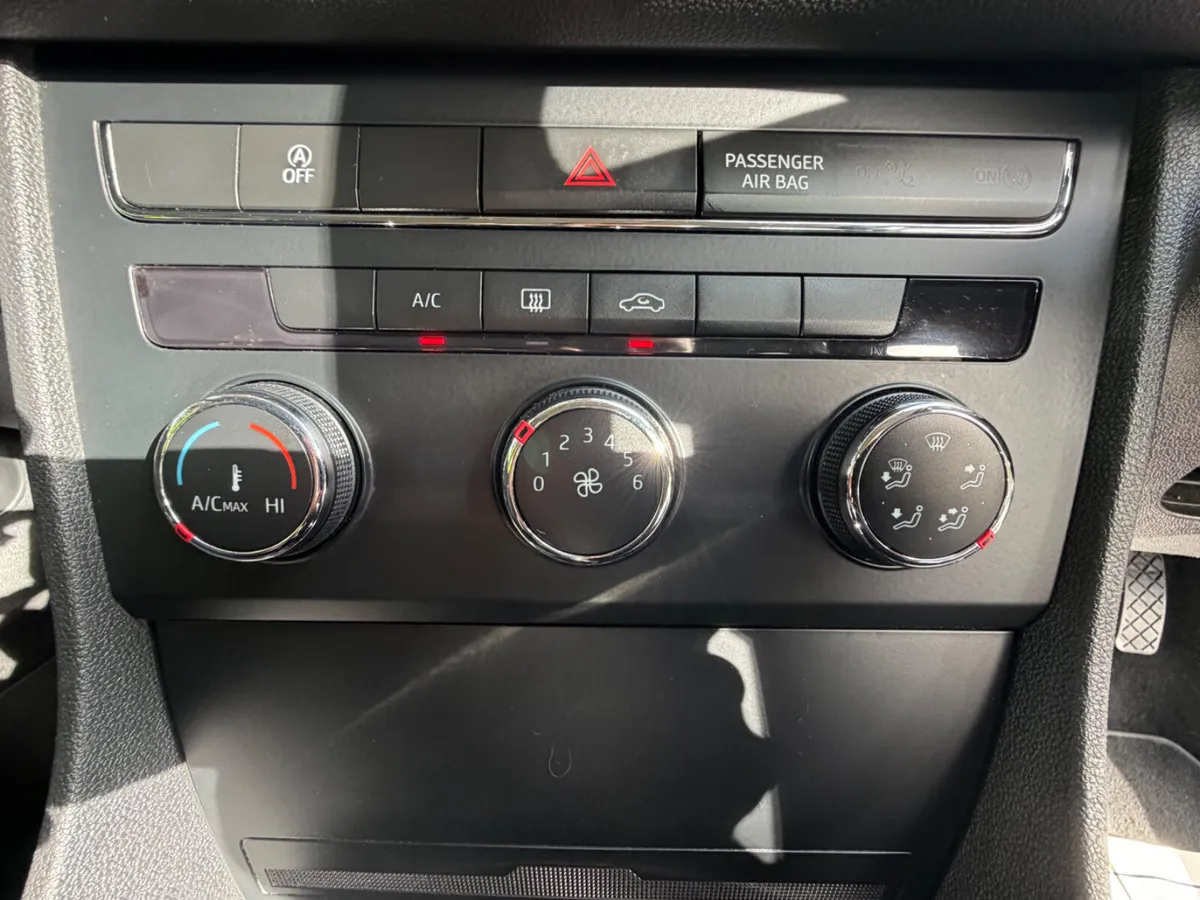 SEAT Leon Estate, Diesel, 2015, Blue