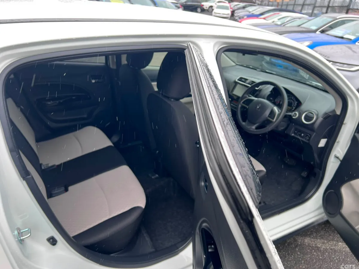 Mitsubishi Mirage Hatchback, Petrol, 2020, White