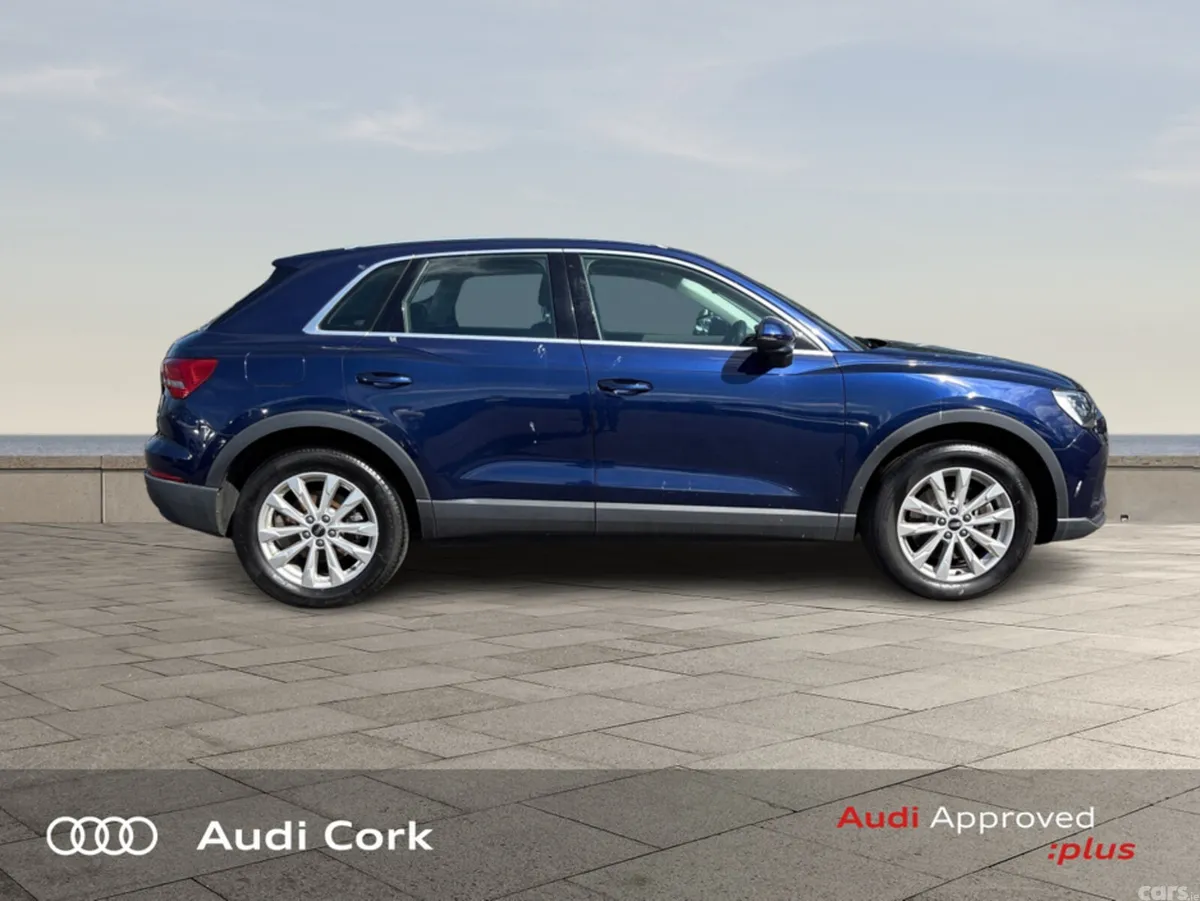 Audi Q3 SUV, Petrol Plug-in Hybrid, 2022, Blue