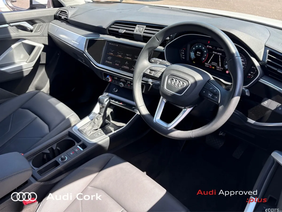 Audi Q3 SUV, Petrol, 2024, White