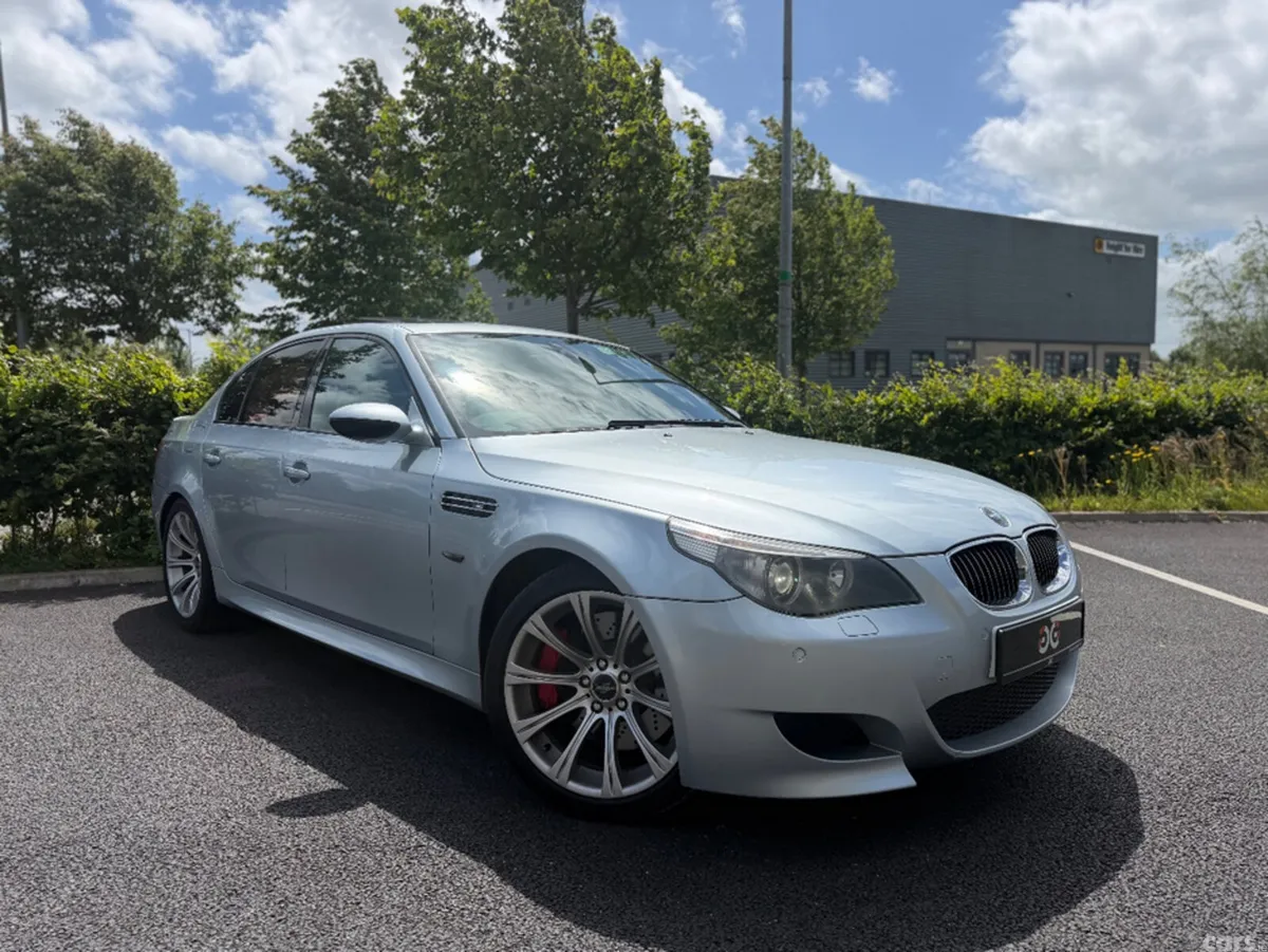 BMW M5 Saloon, Petrol, 2005, Silver