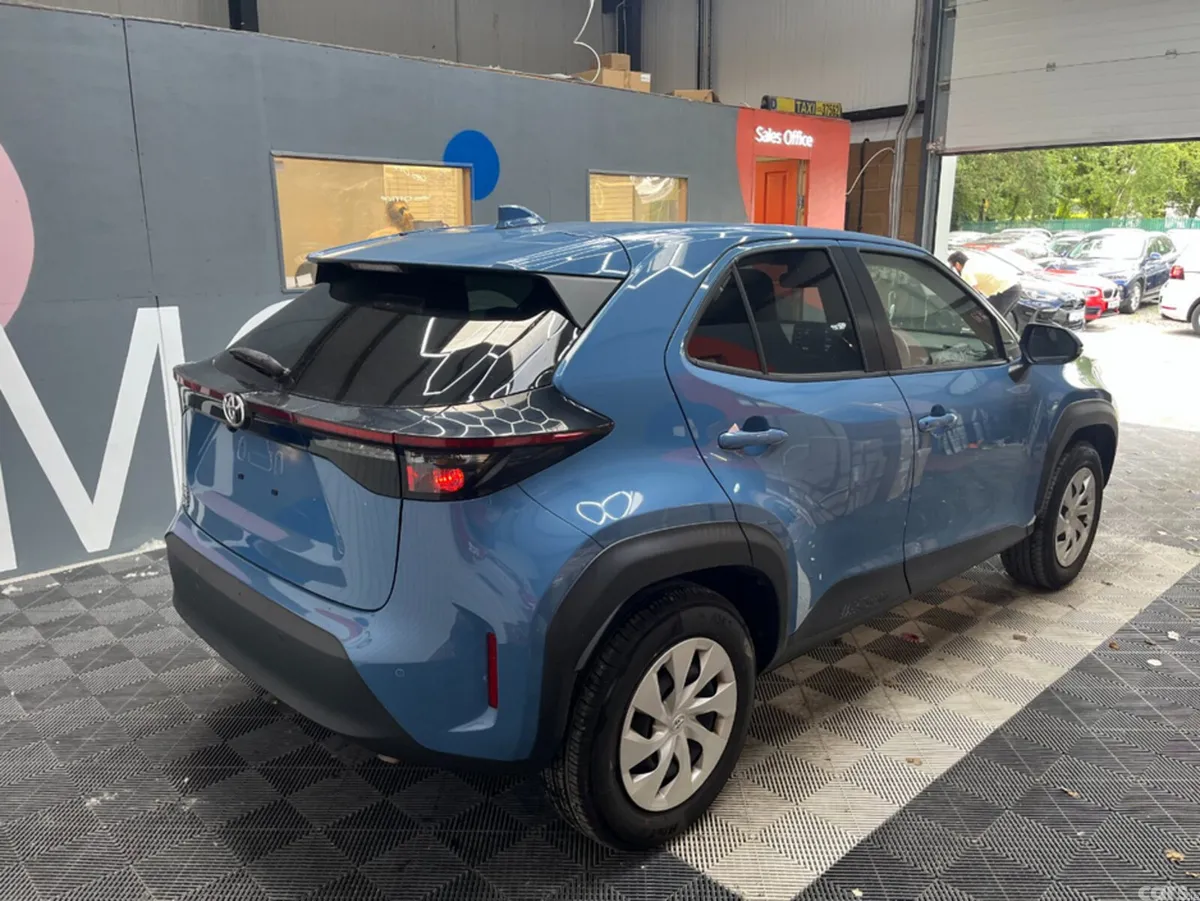 Toyota Yaris Cross SUV, Petrol, 2021, Blue