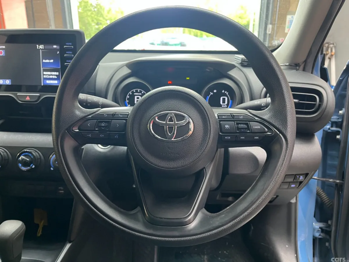 Toyota Yaris Cross SUV, Petrol, 2021, Blue