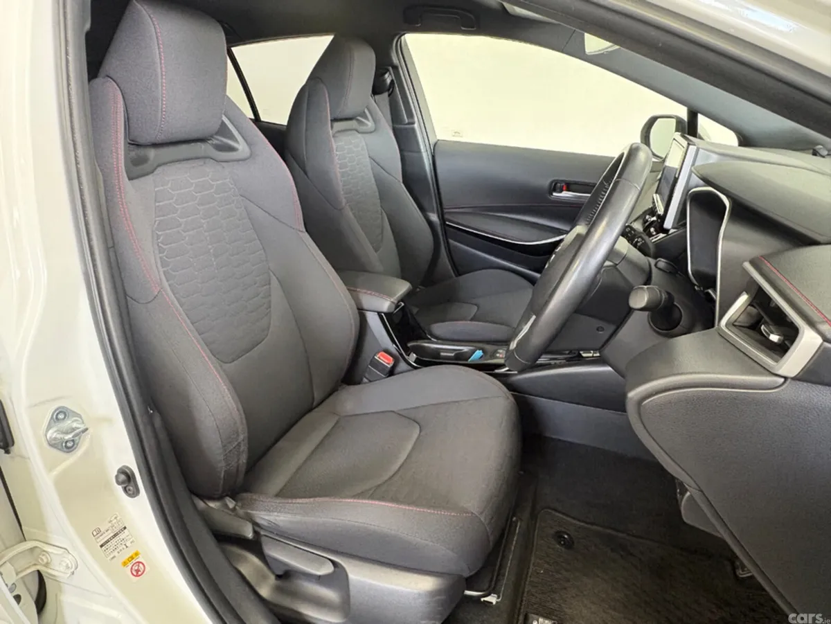 Toyota Corolla Hatchback, Petrol Hybrid, 2019, White