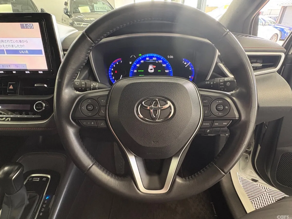Toyota Corolla Hatchback, Petrol Hybrid, 2019, White