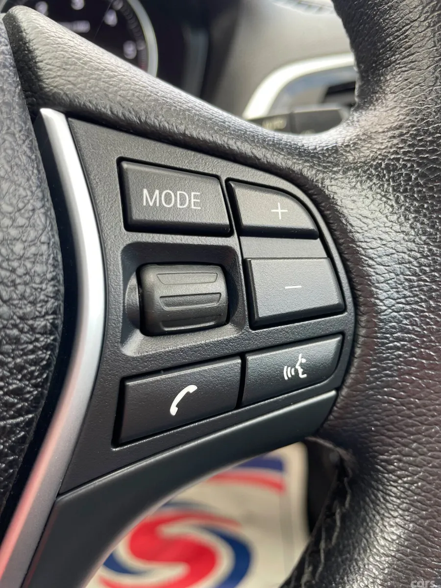 BMW 1-Series Hatchback, Diesel, 2018, Red