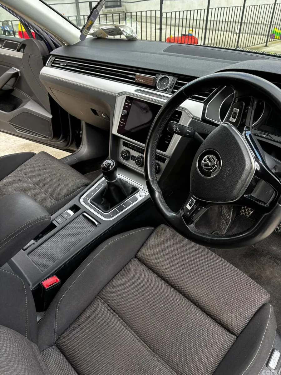 Renault Captur Hatchback, Diesel, 2018, Grey