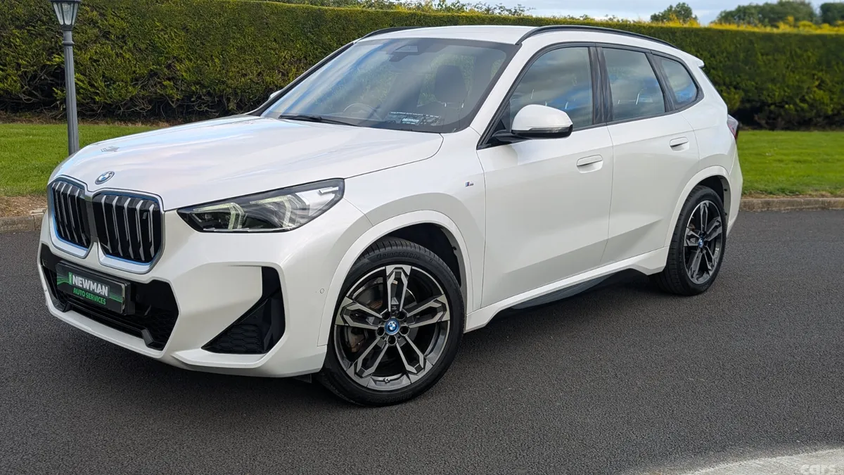 BMW iX1 Estate, Electric, 2023, White