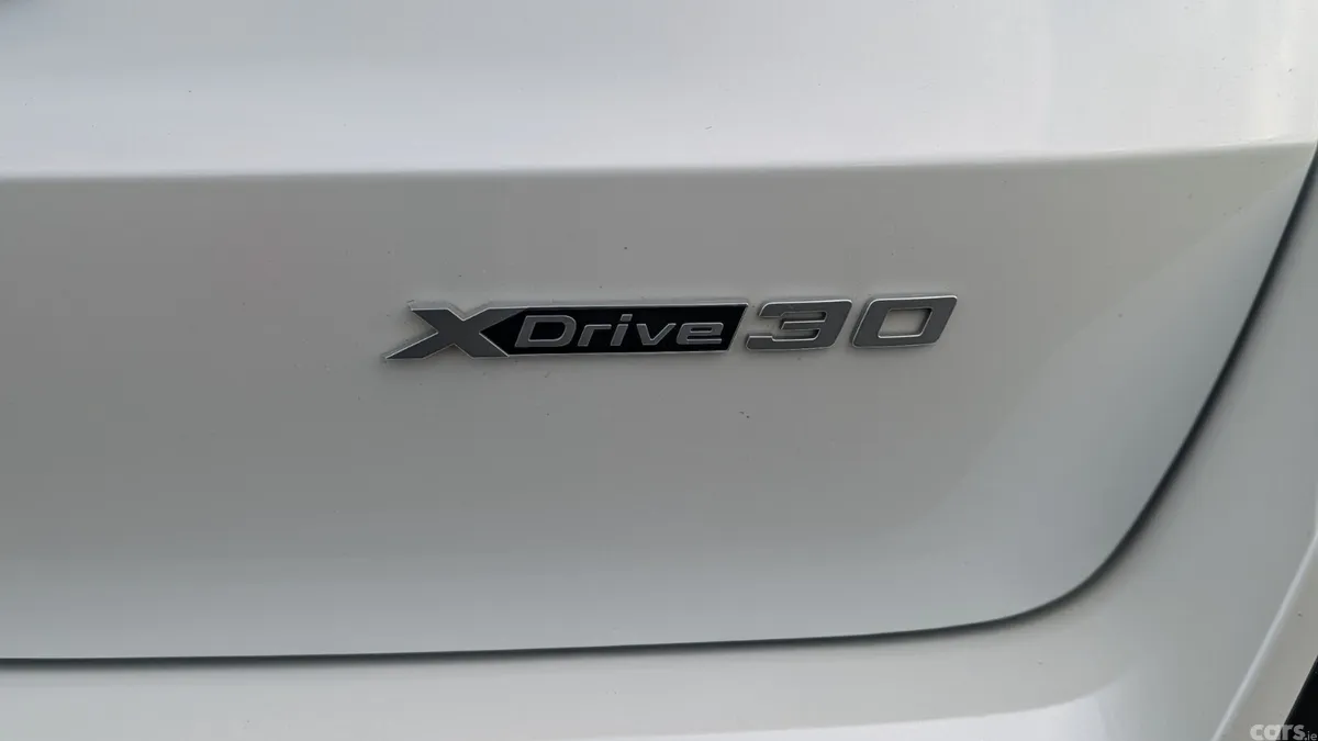 BMW iX1 Estate, Electric, 2023, White
