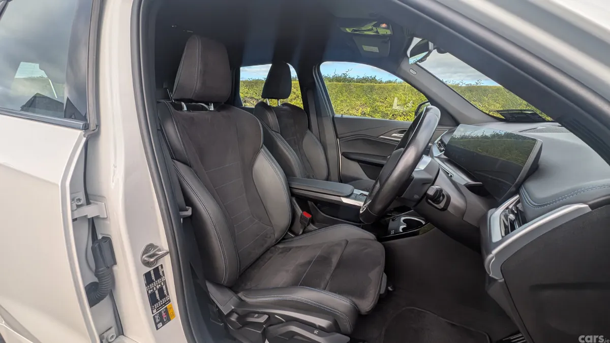 BMW iX1 Estate, Electric, 2023, White