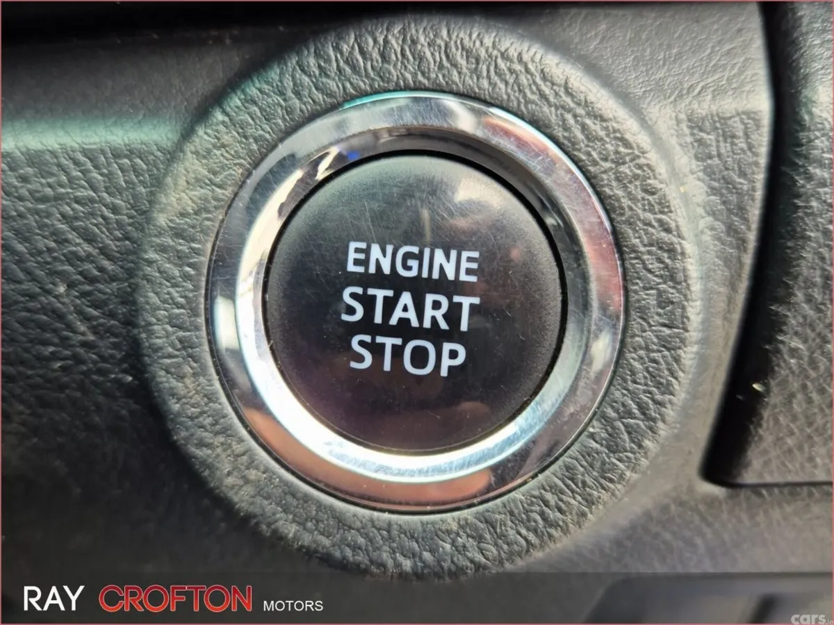 Toyota Hilux MPV, Diesel, 2018, Blue