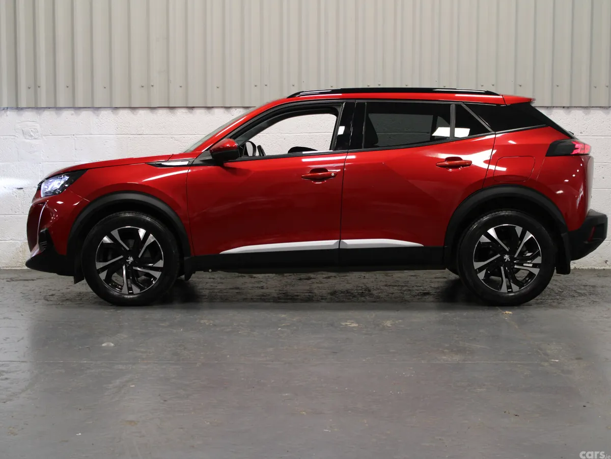 Peugeot 2008 MPV, Diesel, 2020, Red