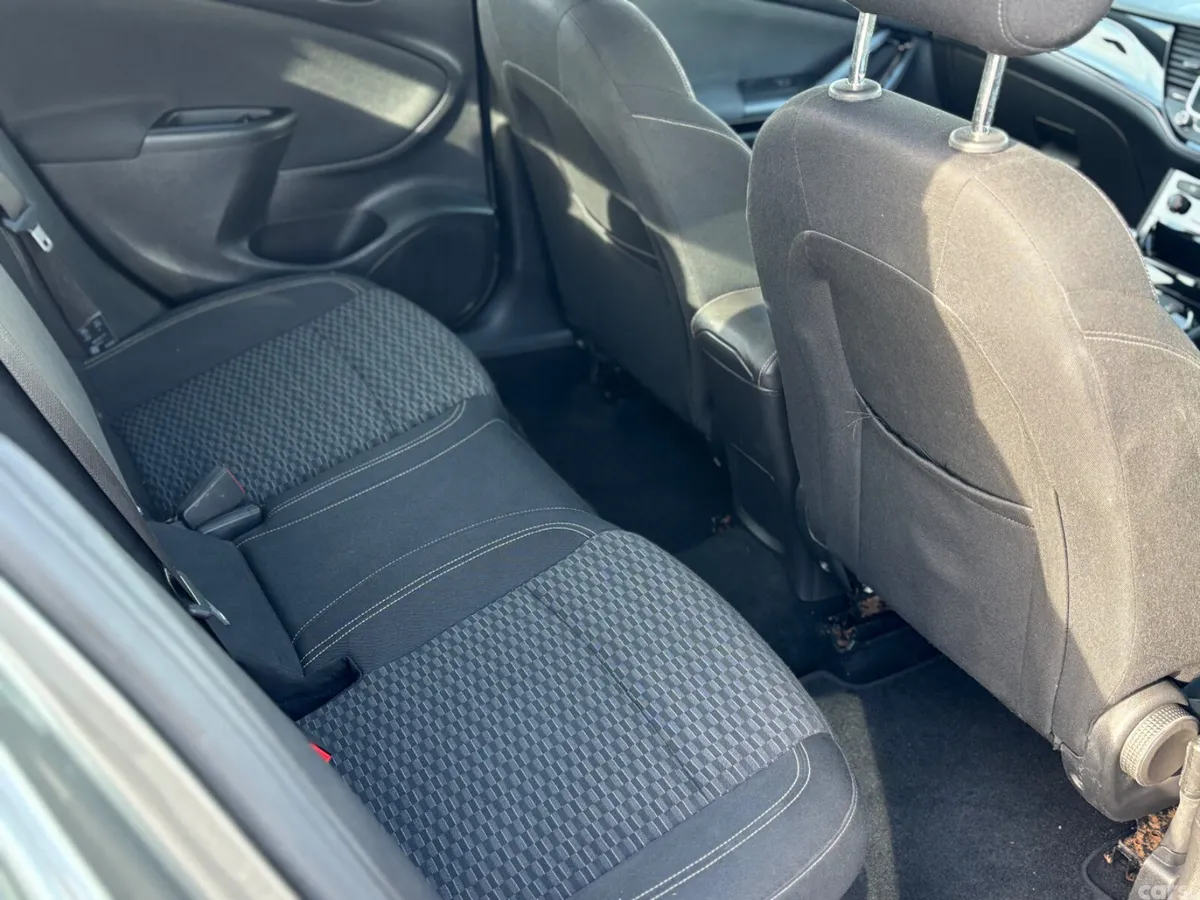 Opel Astra Hatchback, Diesel, 2018, Grey