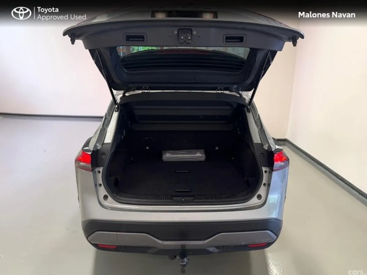 Nissan Qashqai MPV, Petrol, 2024, Grey