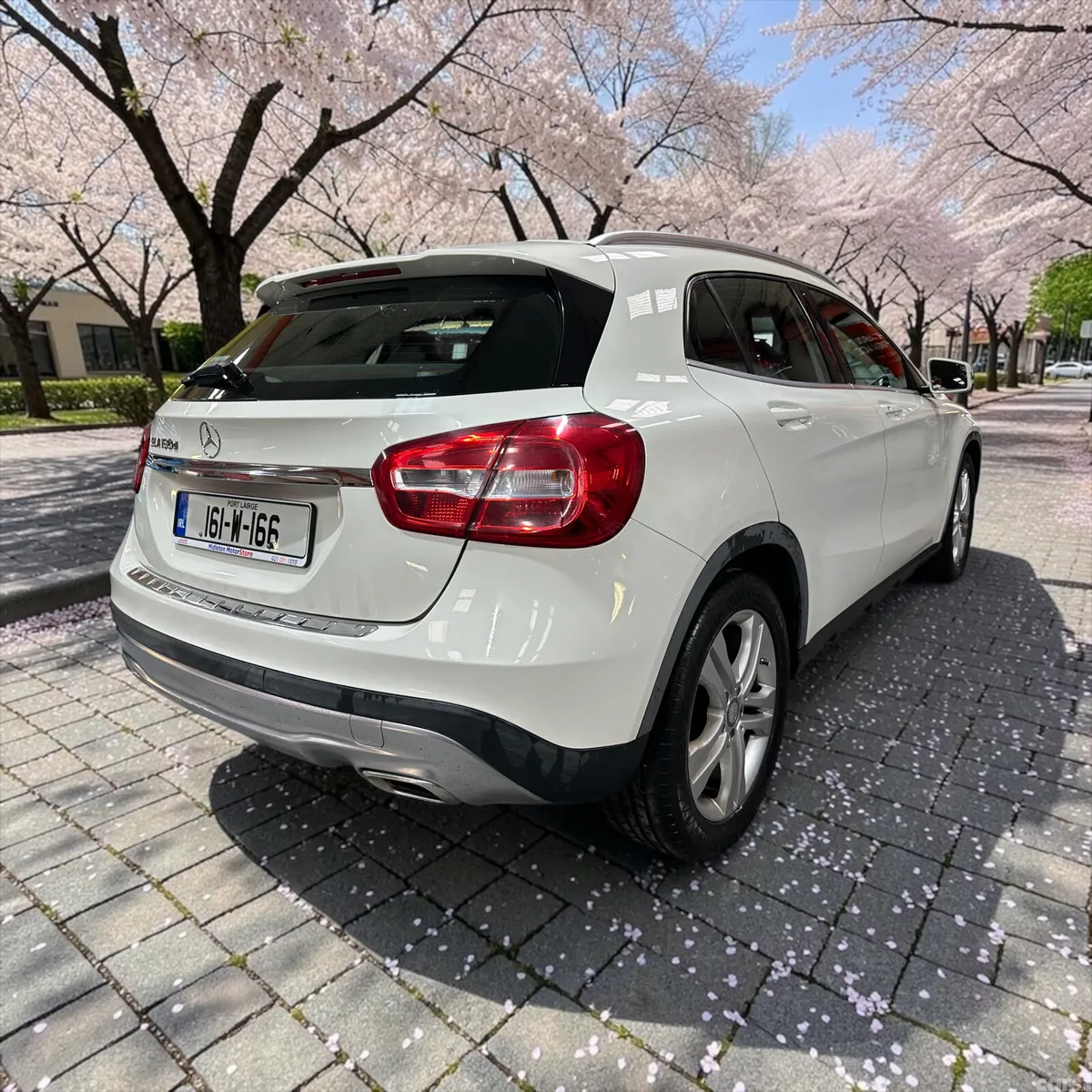 Mercedes-Benz GLA SUV, Diesel, 2016, White