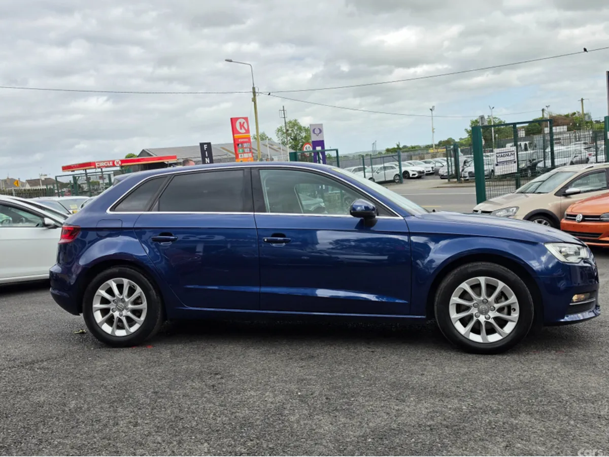 Audi A3 Hatchback, Petrol, 2015, Blue