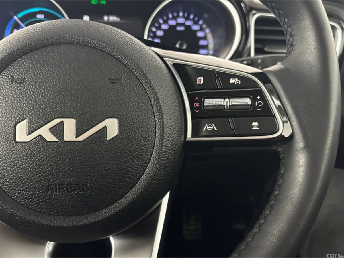 Kia XCeed Hatchback, Petrol Plug-in Hybrid, 2024, Grey