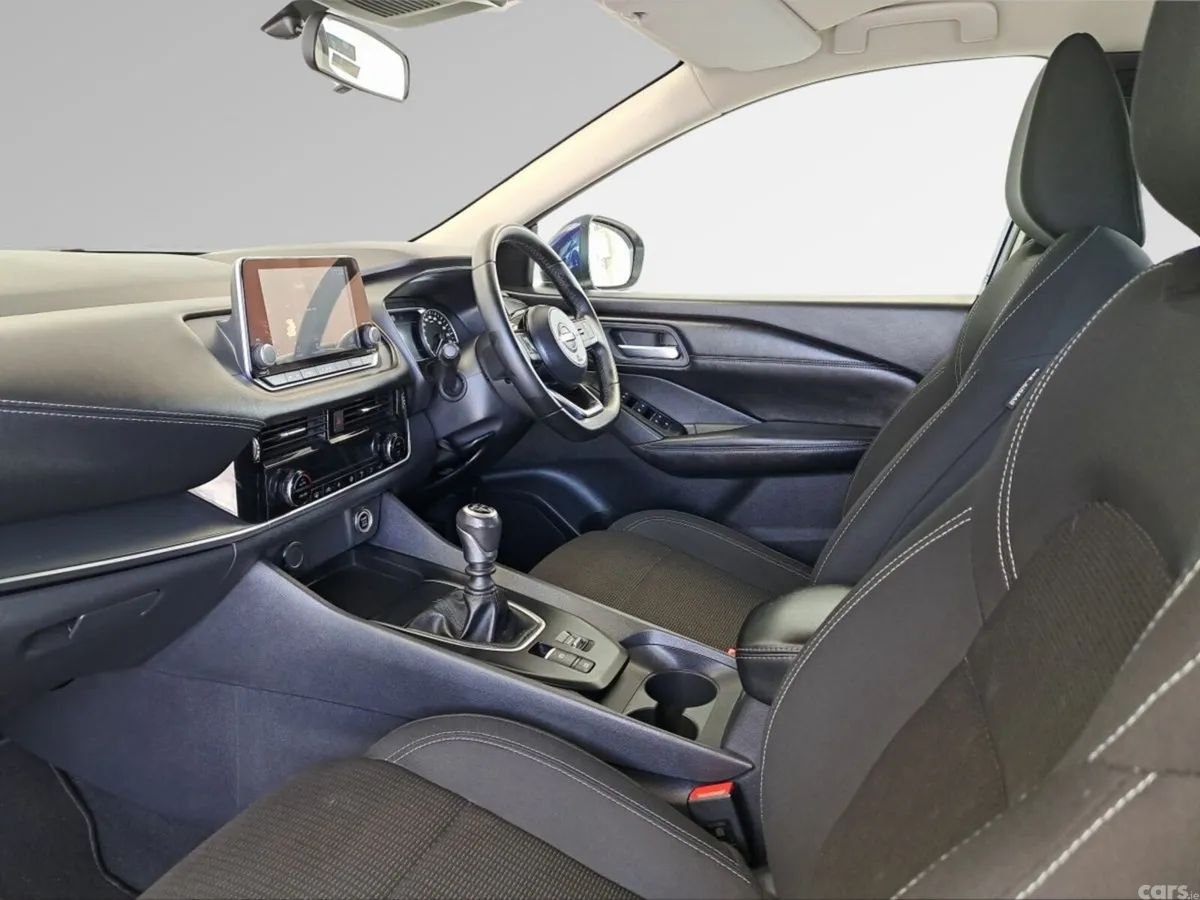Nissan Qashqai SUV, Petrol, 2024, Blue