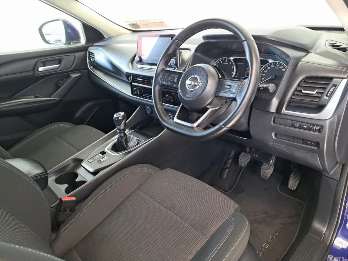 Nissan Qashqai SUV, Petrol, 2024, Blue