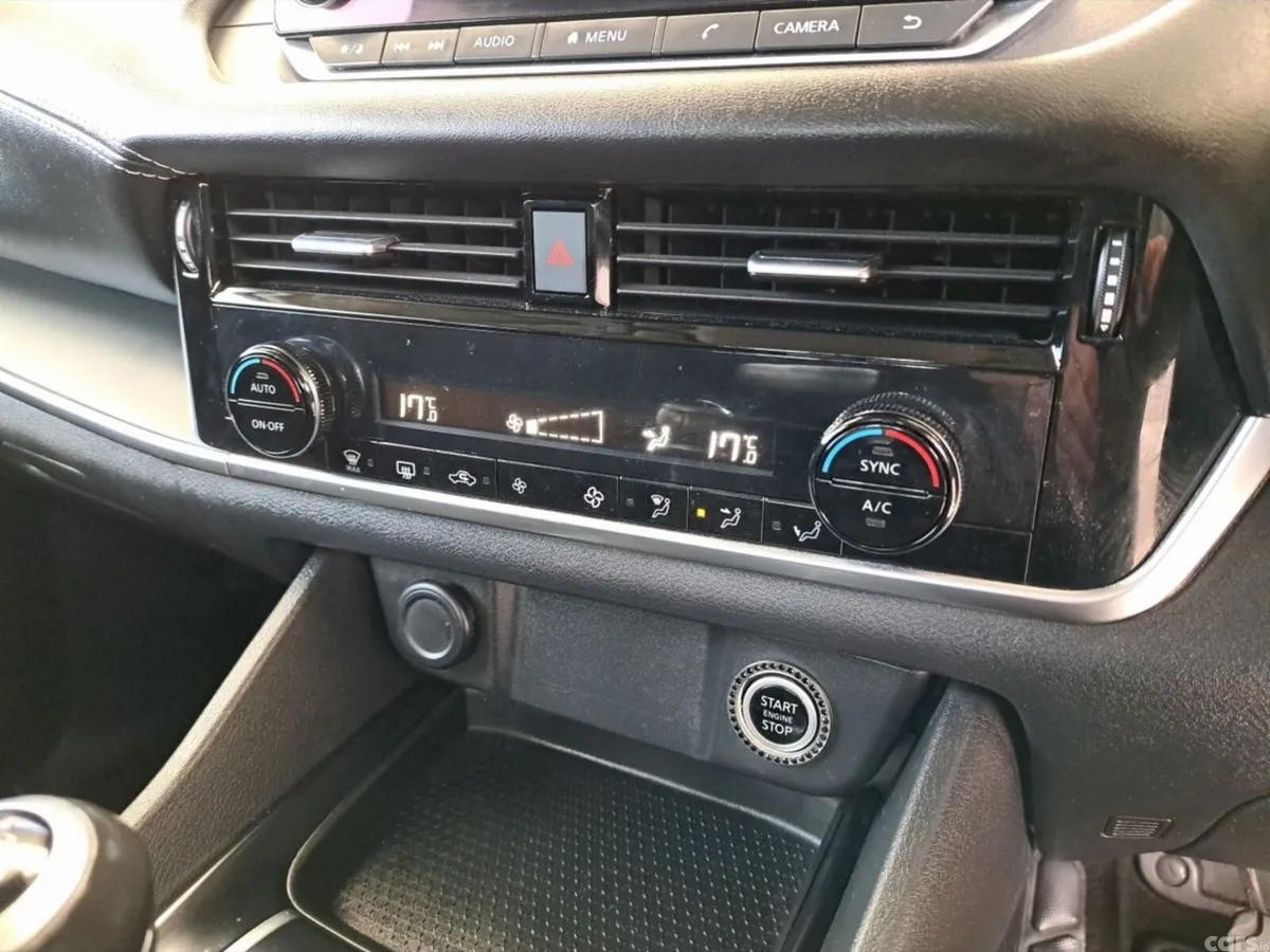 Nissan Qashqai SUV, Petrol, 2024, Blue