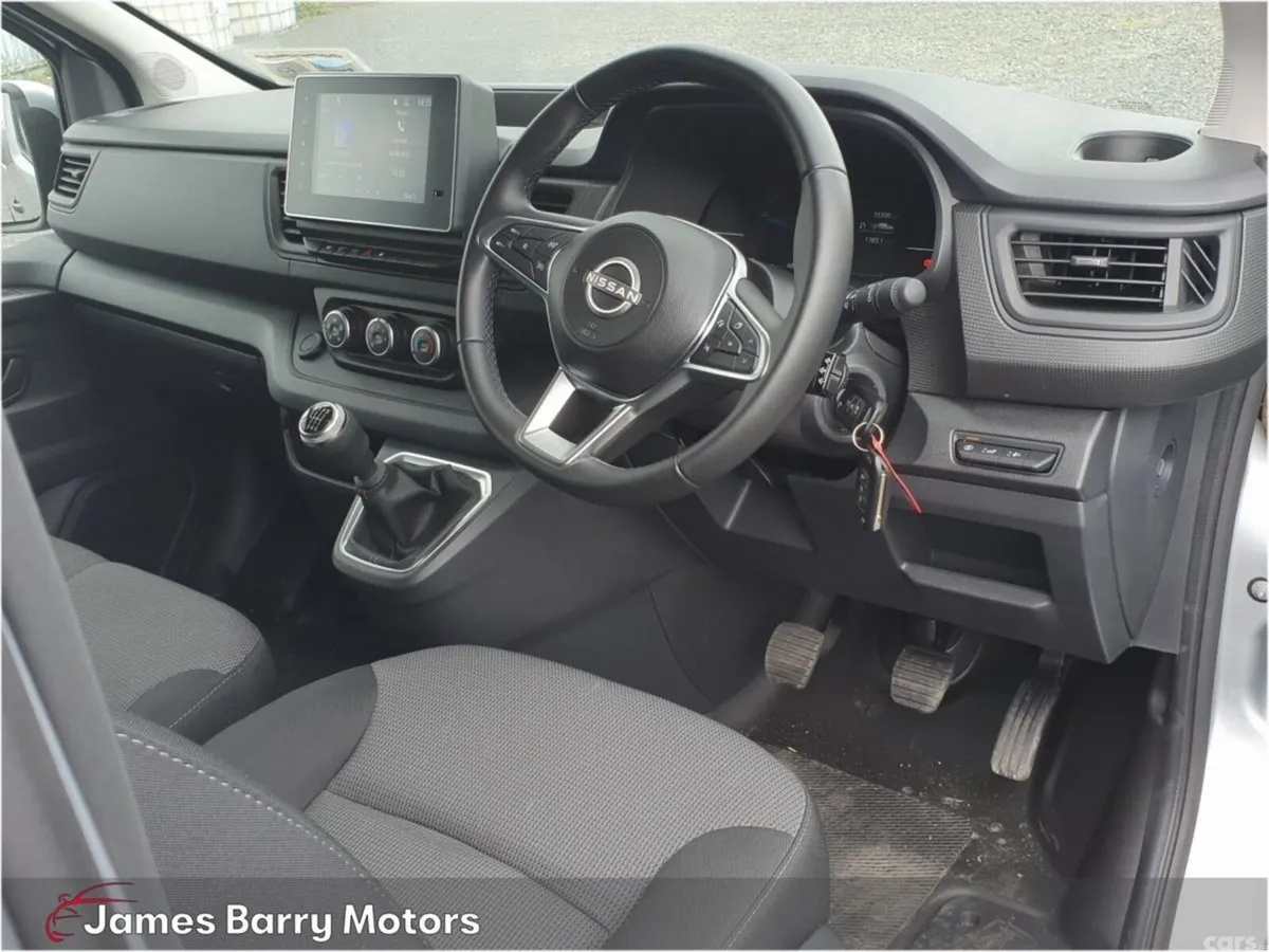 Nissan Primastar MPV, Diesel, 2025, Grey