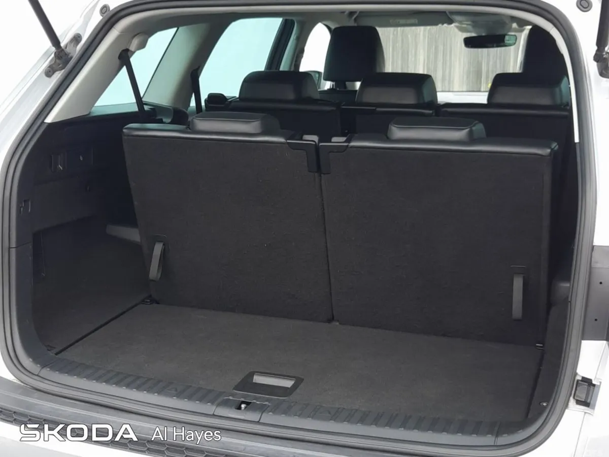 Skoda Kodiaq MPV, Diesel, 2022, Silver