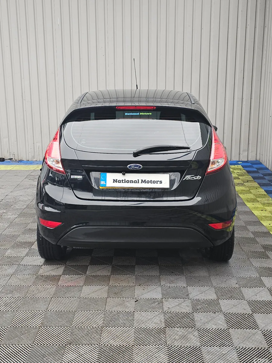 Ford Fiesta Hatchback, Petrol, 2017, Black