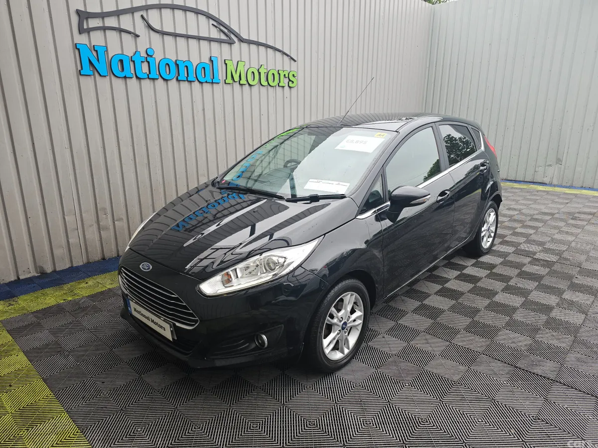 Ford Fiesta Hatchback, Petrol, 2017, Black