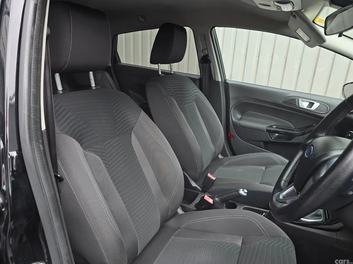 Ford Fiesta Hatchback, Petrol, 2017, Black
