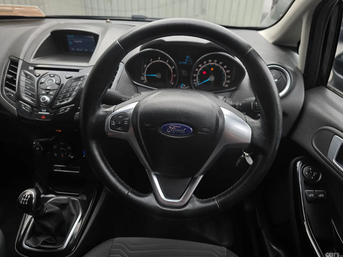 Ford Fiesta Hatchback, Petrol, 2017, Black