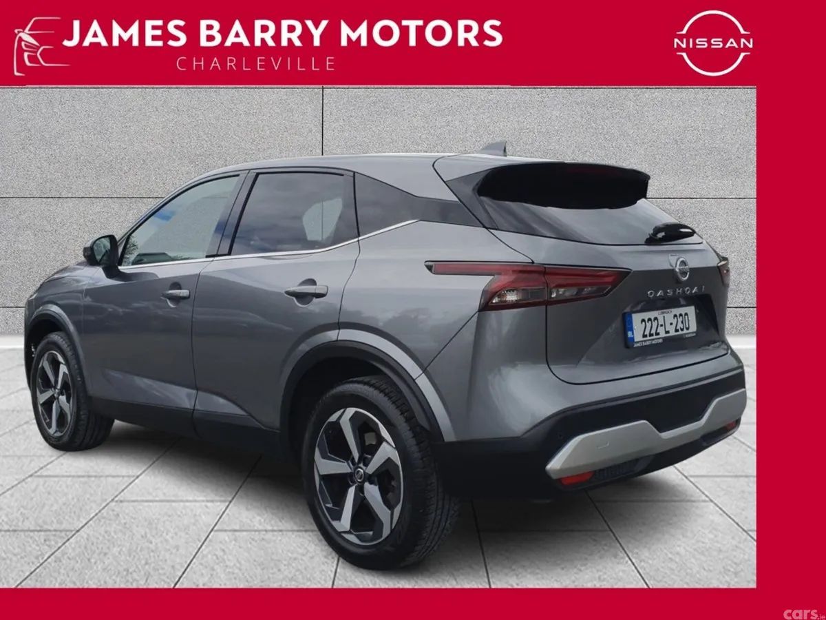 Nissan Qashqai MPV, Petrol, 2022, Grey