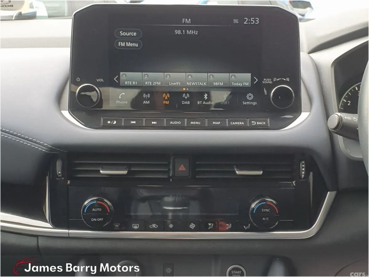Nissan Qashqai MPV, Petrol, 2022, Grey