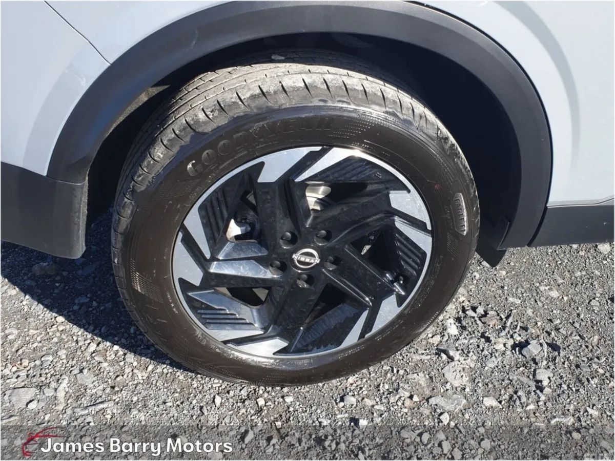 Nissan Qashqai MPV, Petrol Hybrid, 2026, Grey