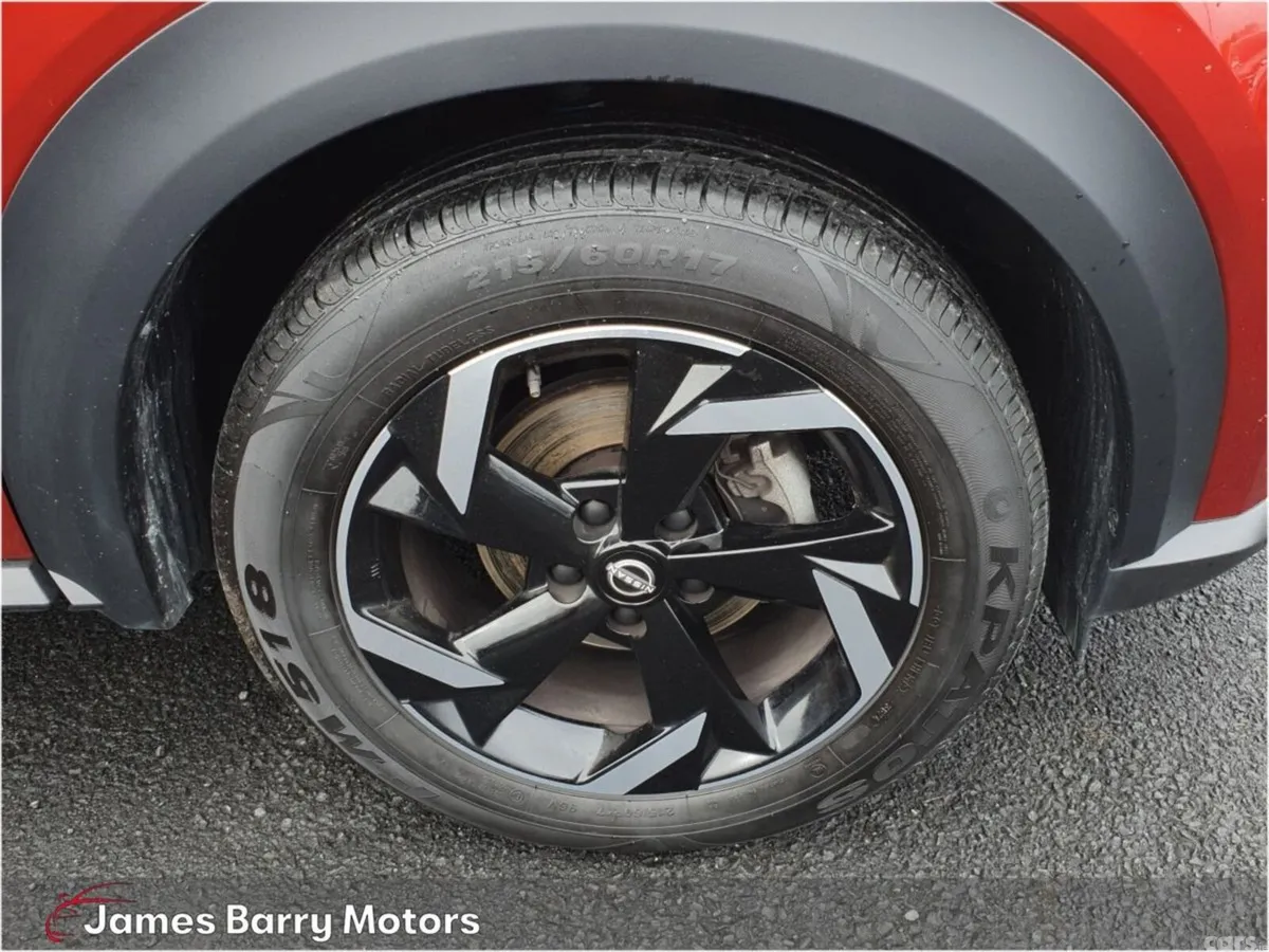 Nissan Juke SUV, Petrol, 2023, Red