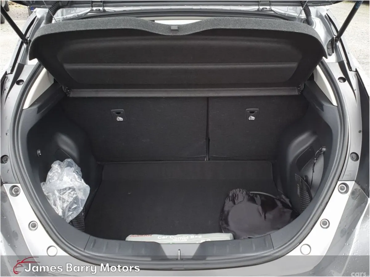 Nissan Leaf Hatchback, Electric, 2024, Grey