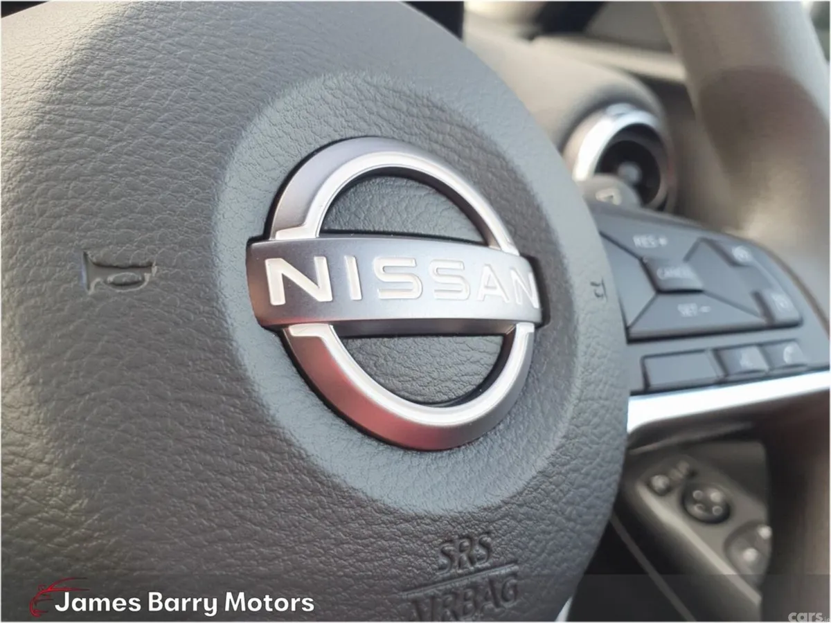 Nissan Juke SUV, Petrol Hybrid, 2026, Red